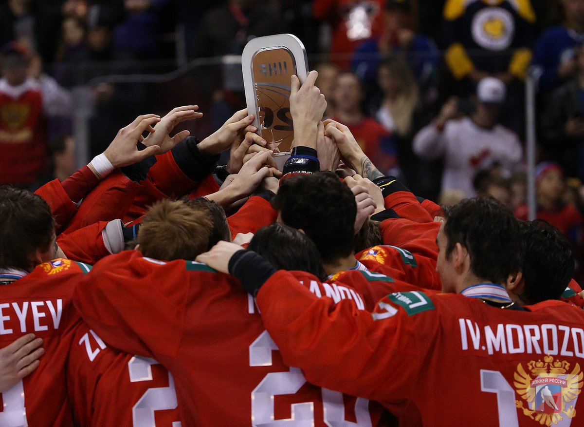 Молодежка <a href="/russiahockey/">Хоккей России</a> завоевала бронзовые медали МЧМ-2019! 💪
В составе команды обладателями наград стали и игроки системы СКА Василий Подколзин, Кирилл Марченко и Иван Морозов.
Поздравляем парней, желаем новых ярких побед!