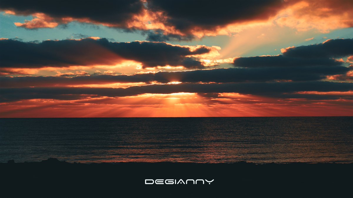 DEGIANNY's tweet photo. Good Morning World!   
https://t.co/0Rl68YNwXZ https://t.co/ZXczg8dLMS