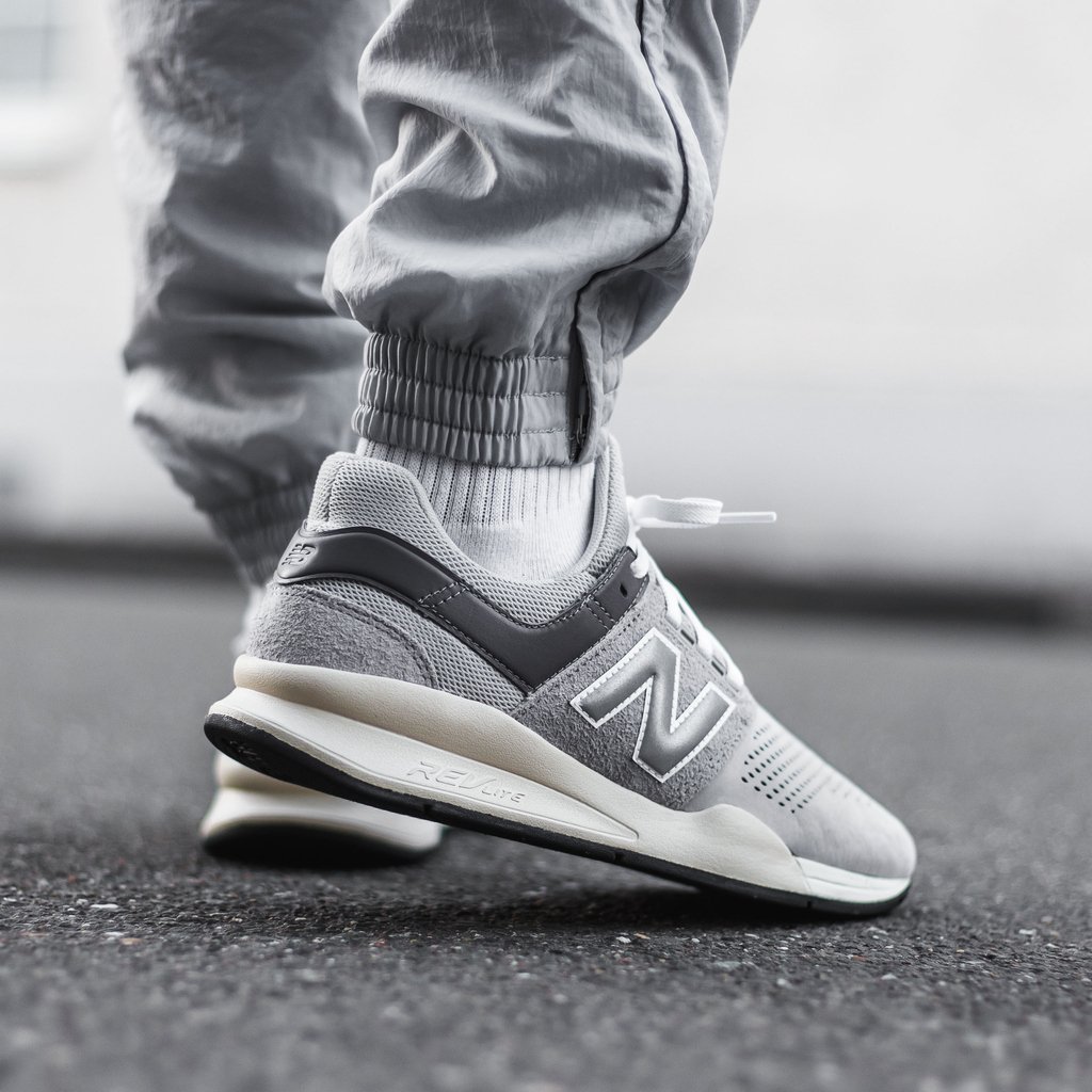 new balance 247 rain cloud with black