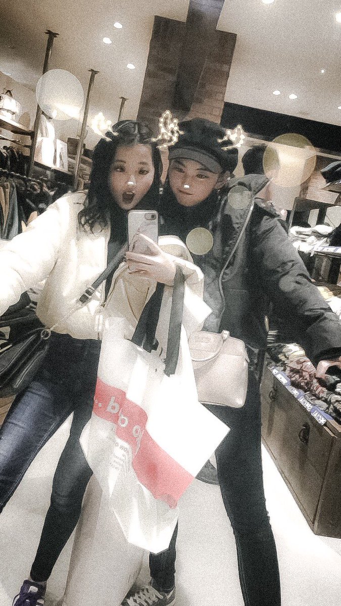 Aya20010503's tweet photo. ~3days ago~
まじで楽しかった:-)
ほんまに時間過ぎるの早かった💜

https://t.co/z7n2O8moY5 https://t.co/Eq6pLK7y1u