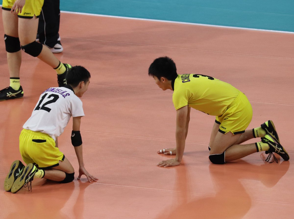 【激レア】国体　ゲームパンツ　水町泰杜　荒尾怜音　ウルフドッグス名古屋 楽しそうな2人（笑） #荒尾怜音 #水町泰杜 #春高バレー武蔵野の森