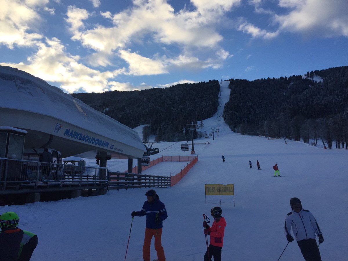 _AlpenTraum's tweet image. Nu heel veel sneeuw! LAST MINUTE beschikbaar 19-26 januari. Huurprijs van € 325 voor € 276 plus bijkomende kosten.