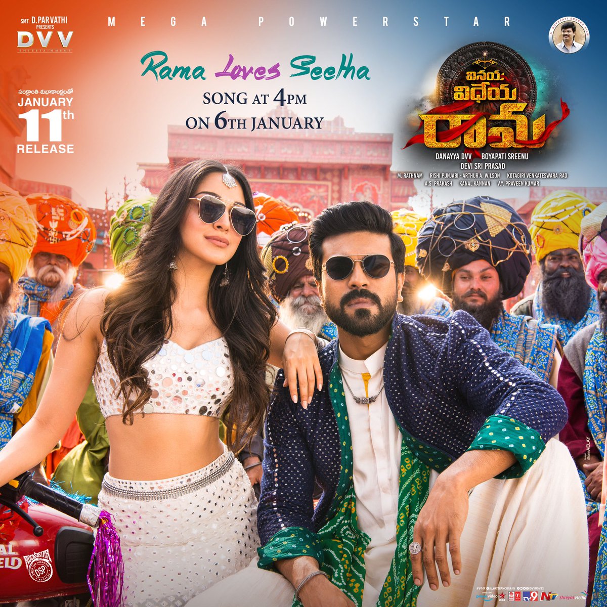 charanist_'s tweet photo. #RamaLovesSeetha Video Song Promo at 4PM Today 
#VVROnJan11 
#5DaysForVVR 
#VVRStormIn5Days 
#VinayaVidheyaRama https://t.co/dqGuaEByH2