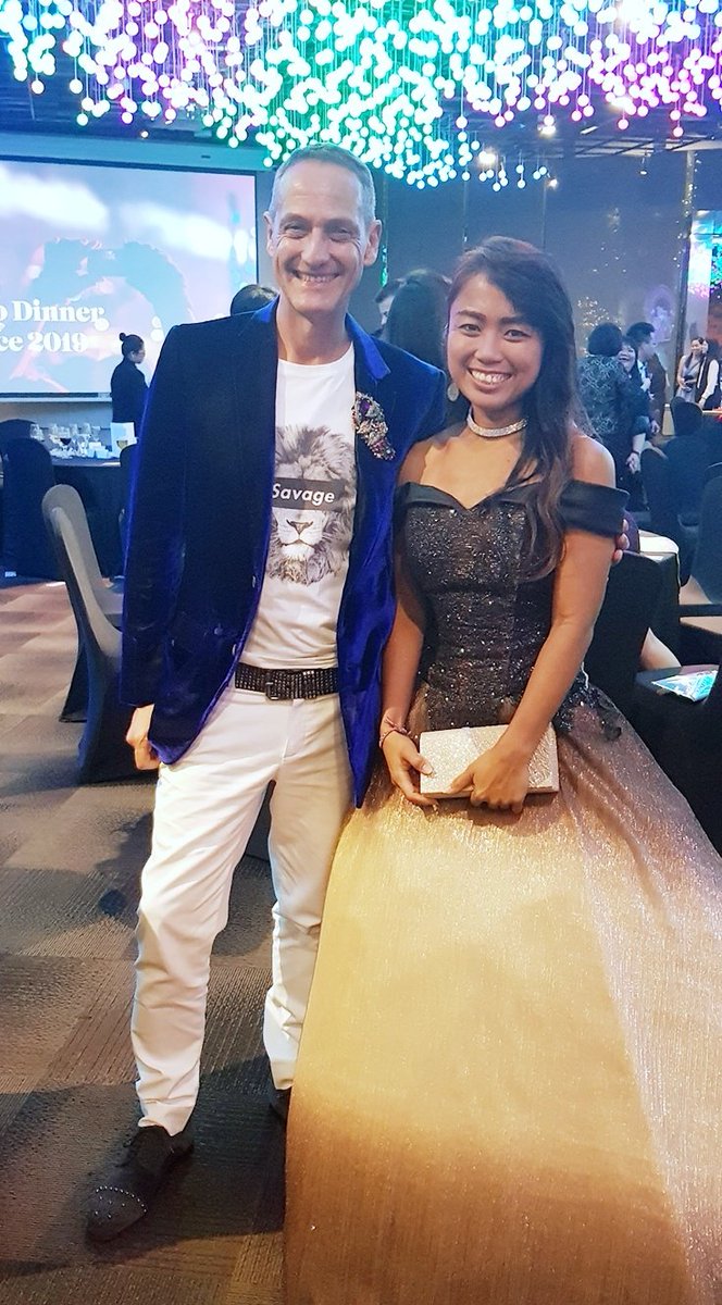 chona_duroga's tweet photo. Adecco Dinner &amp; Dance
#AdeccoSG #AdeccoKickOff2019 #FuelPerformance2019 https://t.co/tfQAsk6pSU