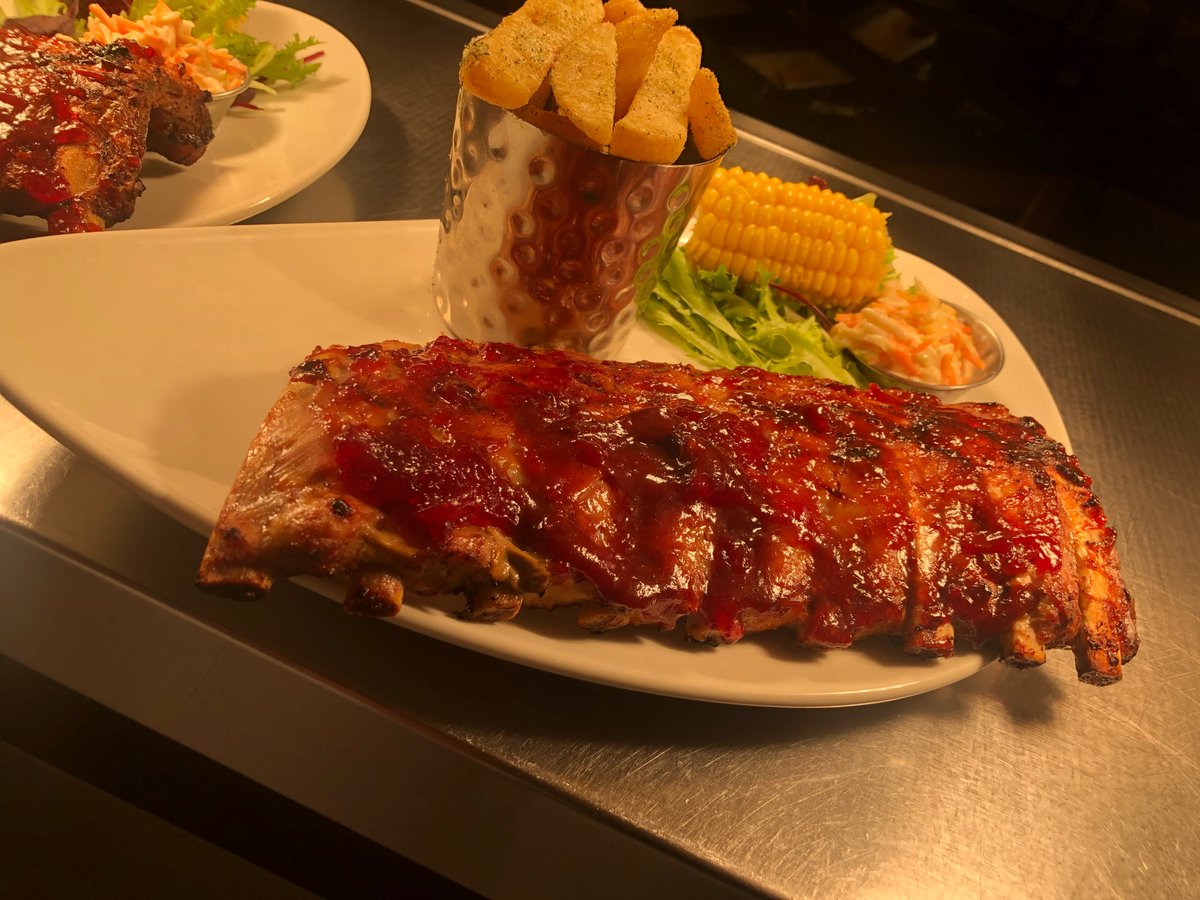 HarvesterCent's tweet photo. Fancy a full rack glazed with BBQ sauce?🤤 https://t.co/NyO55Q1dvt