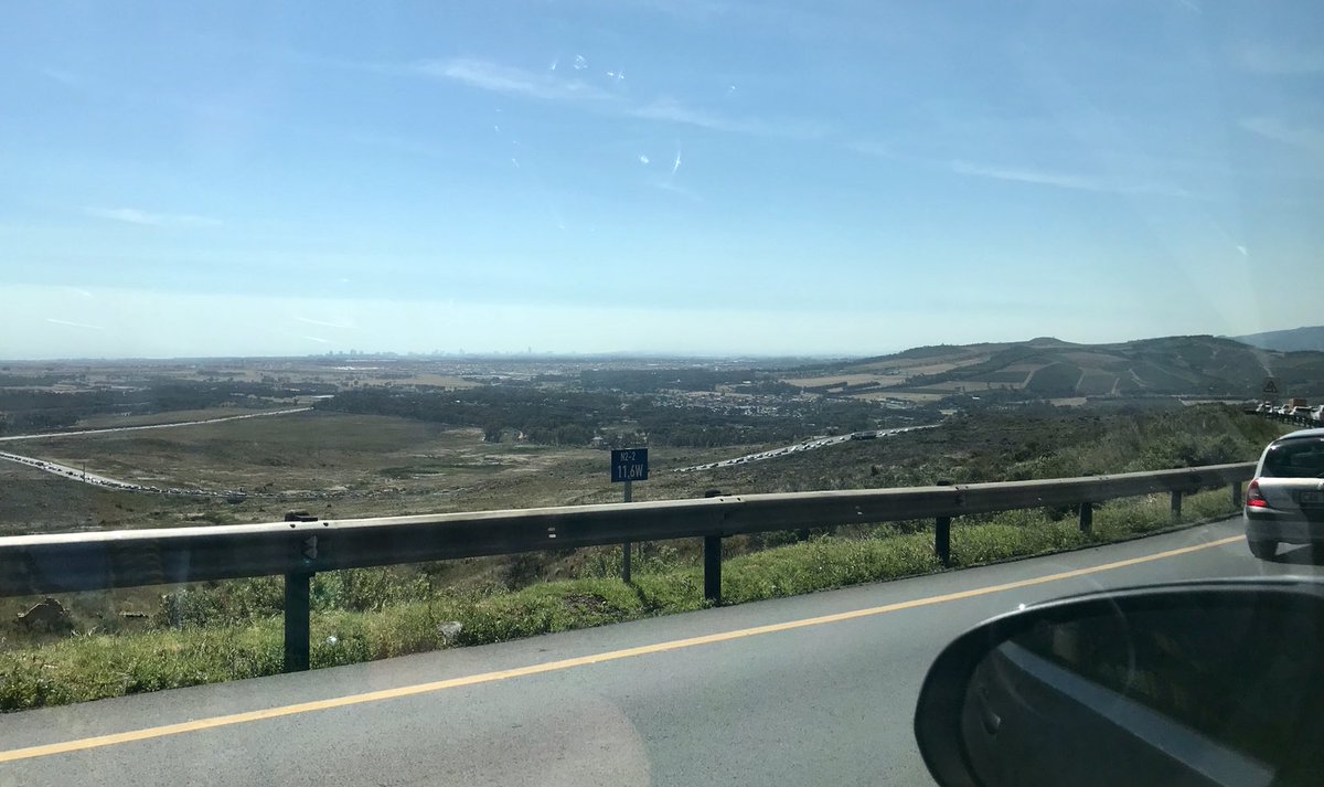 Traffic 4pm Sir Lowrys Pass N2 Cape Town #CPTTraffic #TrafficSA