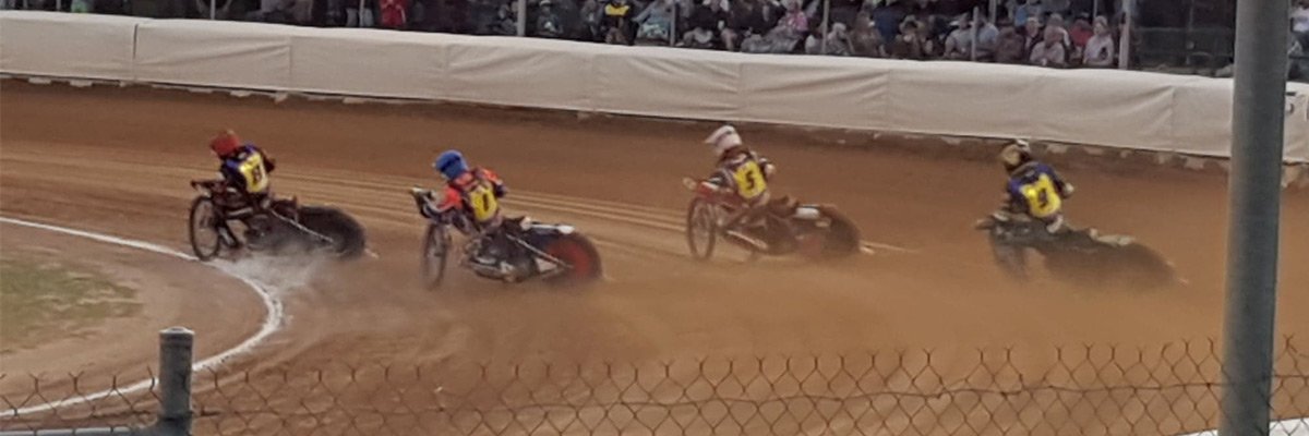 EdinMonarchs's tweet photo. Holder In Charge | Latest News https://t.co/wzt35Oeks5 https://t.co/kATrrJU7Bs