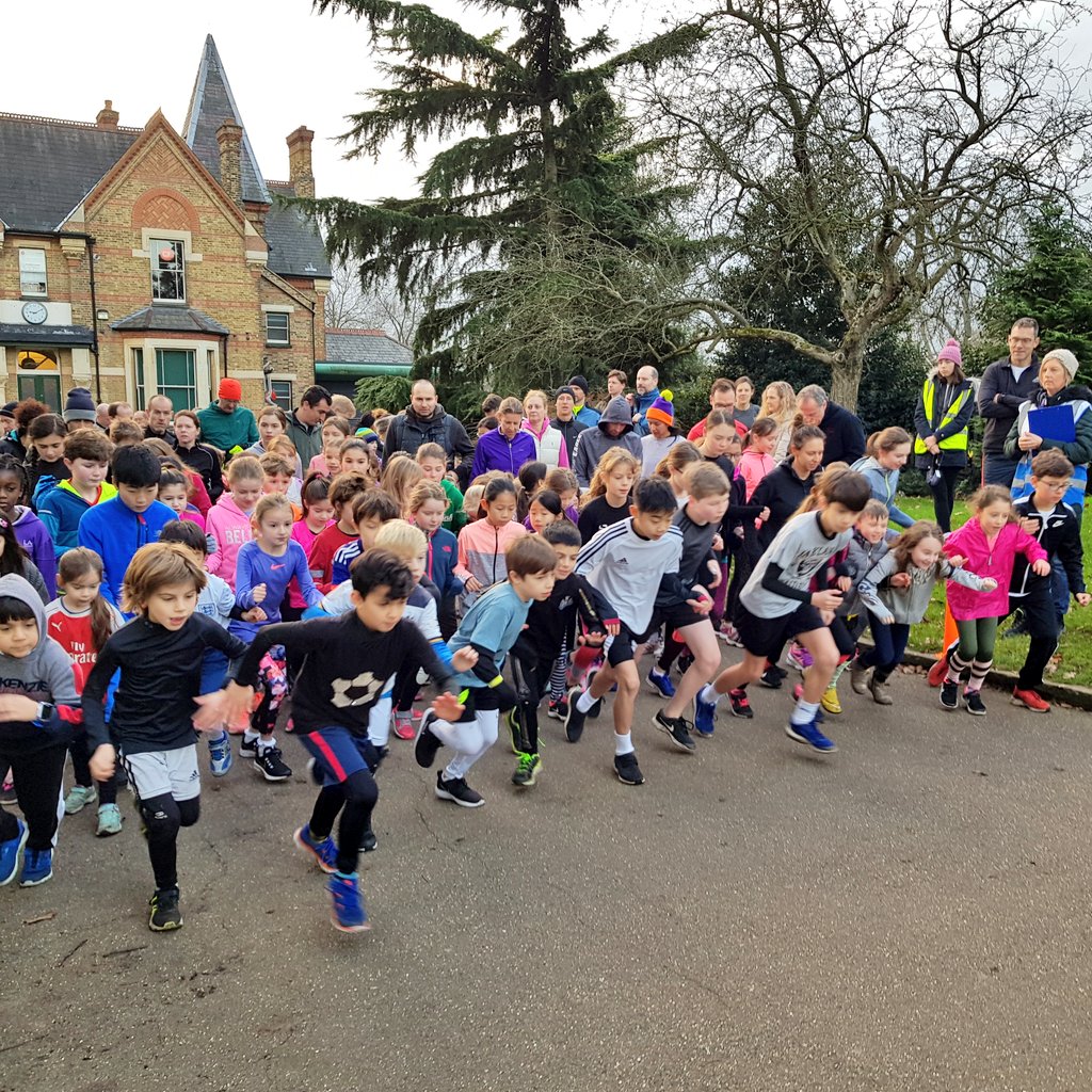 kc_lloyd's tweet photo. Today we finished our tour of all of the junior parkruns in London 🏃‍♂️🏃‍♀️

Genuinely one of the most rewarding, heart-warming experiences 🤗

#juniorvollondone @juniorparkrunUK https://t.co/7lRbCZMbn0