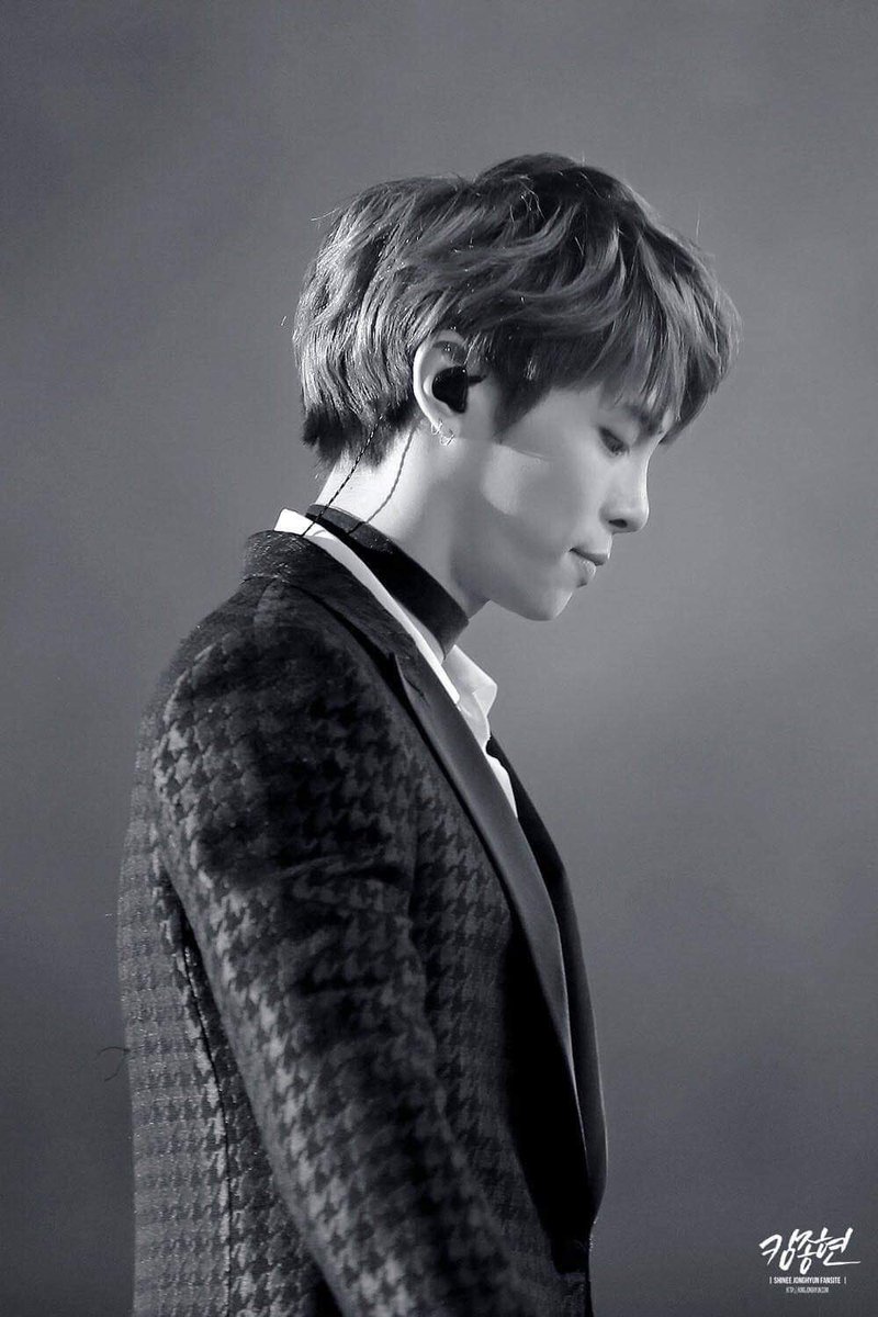 divawithissues's tweet photo. congratulations our angel kim jonghyun 🙏🏻💗 
#종현아_덕분에_내평생이따뜻해
#종현아_골든디스크_본상_축하해 https://t.co/ANo7PyBkfq