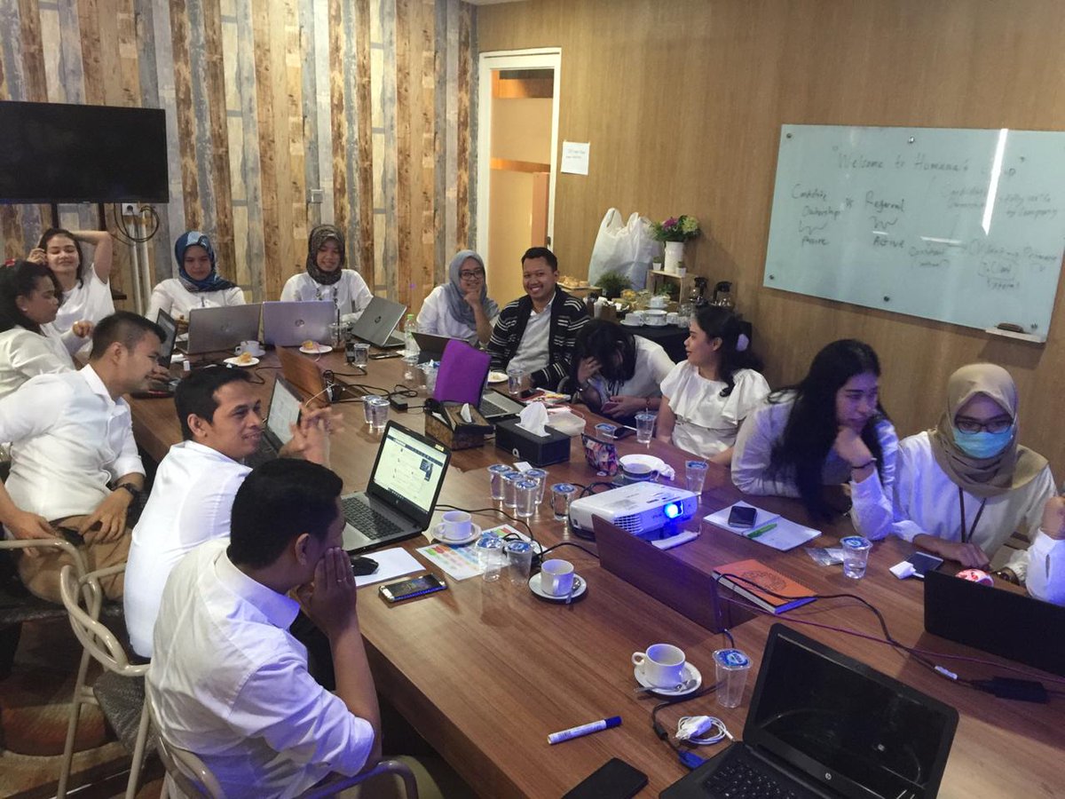 HumanaCareer's tweet photo. Our Team @HumanaIndonesia #yearender2018 https://t.co/rMpJP2a5HB