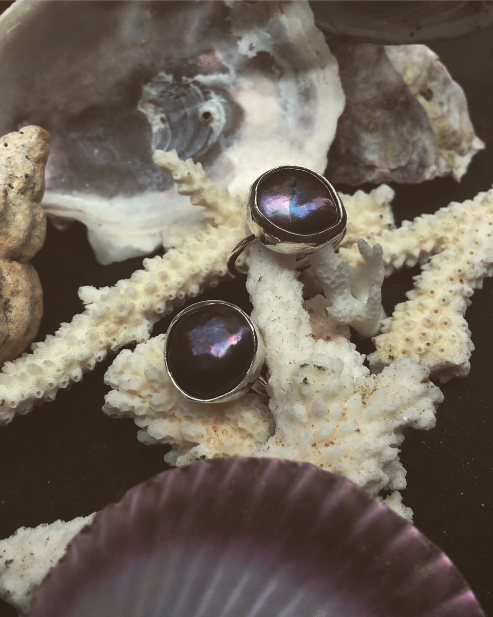 thecoralgrove's tweet photo. ~ ๐ฏ~ โSwimming in Moonlightโ ~ Black Pearl Rings ๐โจhttps://t.co/px0zAYVb2S
#tides #pma #sea #ocean #surf #witch #witchcraft #healing #selflove #crescentmoon #unicorn #motherearth #wicca #fullmoon #seagypsy #newmoon #yoga #stives #moonchild #devon #cornwall #thecoralgrove https://t.co/O7cpcyS1Fo