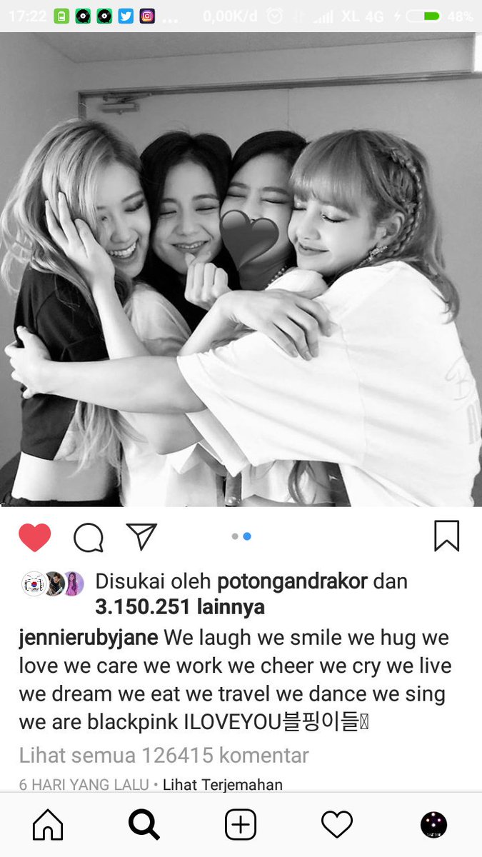 1 orang yg membenci kalian masih kalah sama 10 orang yg mencintai kalian😘
Stay strong Lisa😊😘
Stay strong jennie😊😘
Stay strong blackpink😊😘
#RespectLisa 
#protectBlackPink