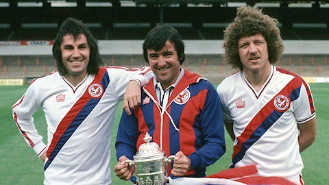 Happy 76th Birthday to El Tel . Team of the 80,s .. Look at those Barnet s # Terry Venables 