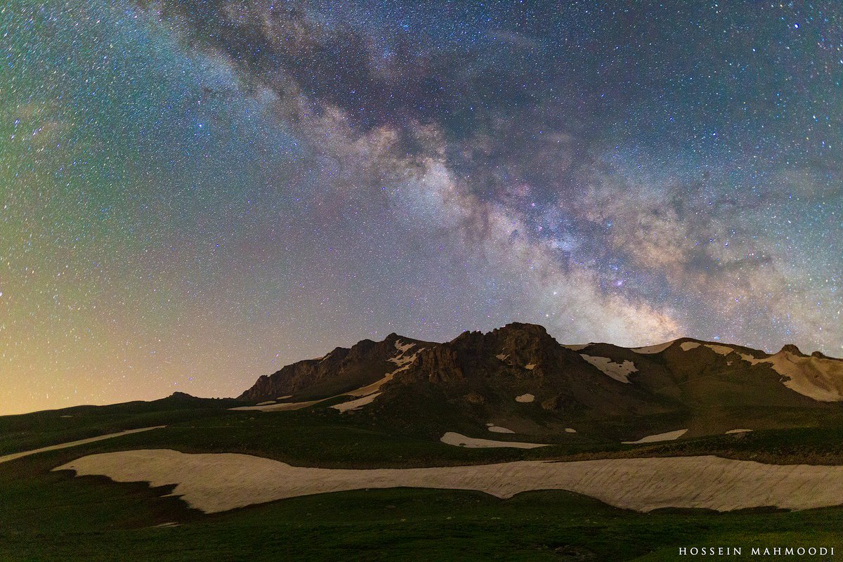 Hossein_MHmoodi's tweet photo. ارتفاعات اورمیه-بوزلو سینه
The mountain of Urmia-Buzllu sine
#Hossei_Mahmoodi #Photography #Astrophotography #MilkyWay #Night #Canon #Sigma24 #Reflection #green #purple #Sky #trip #putside #outdoor #cold #water #star #اورمیه #ارومیه #عکاسی #عکاسی_شب https://t.co/ymQ8IUGCor