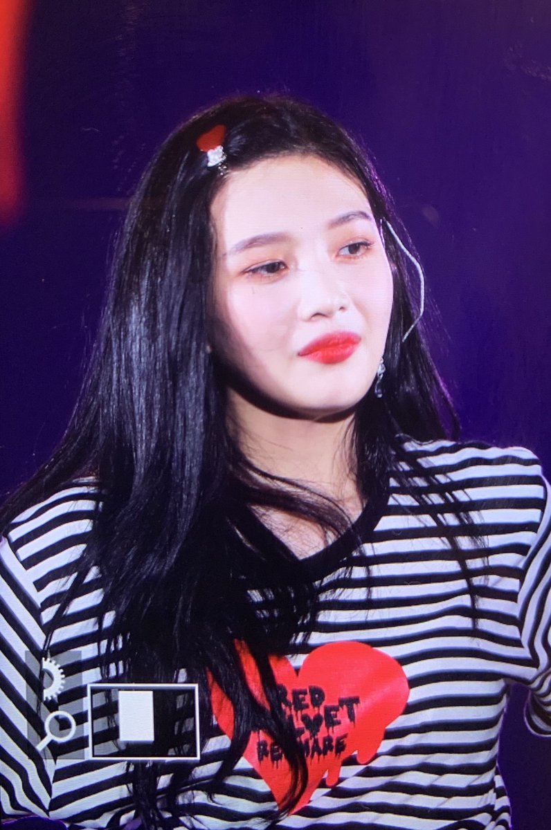 Pumpkin960903's tweet photo. 190106 #조이 https://t.co/Nm5DHrOeun