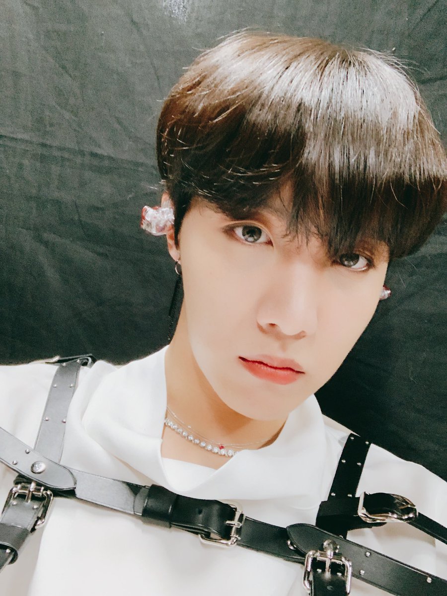 BTS_twt tweet picture