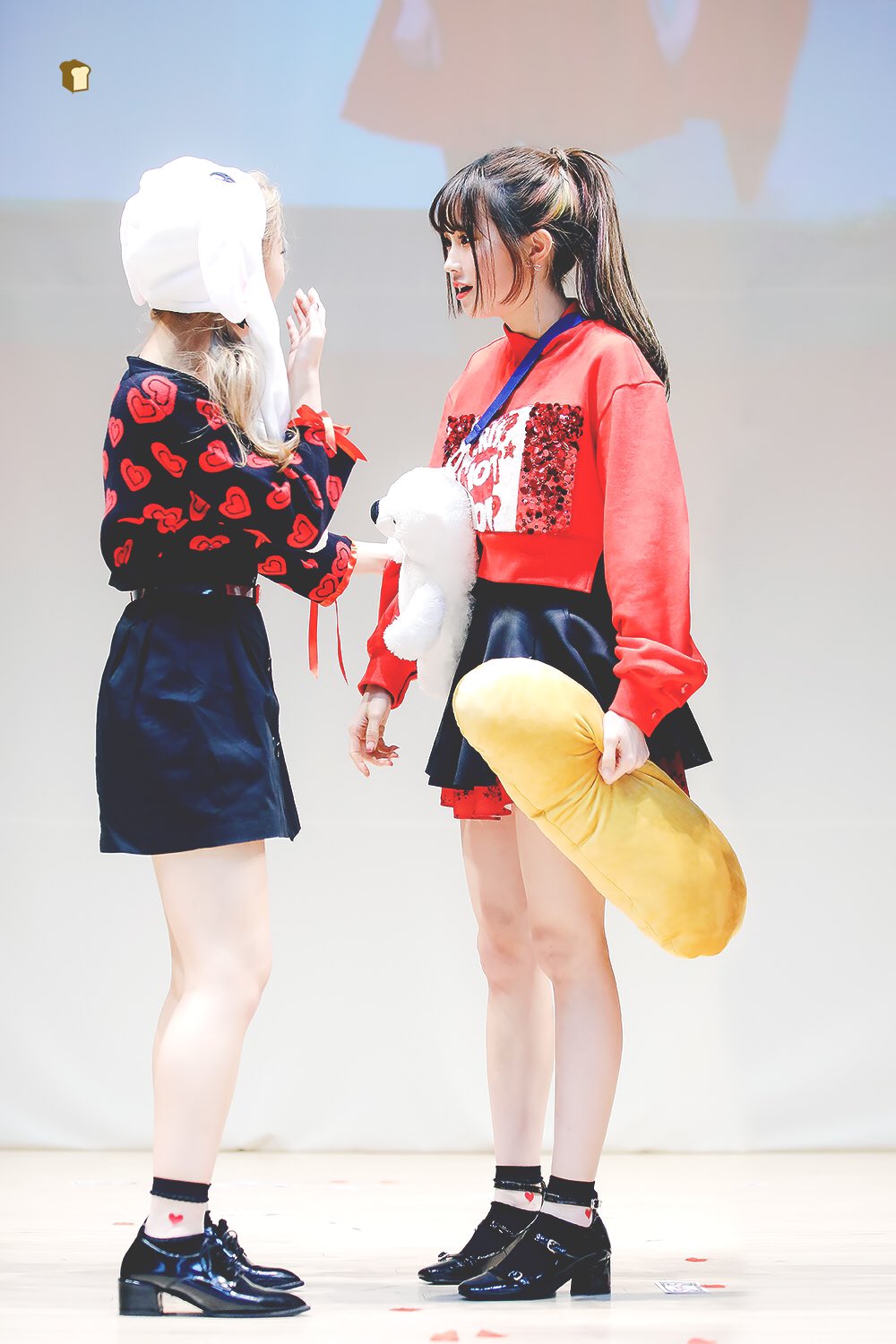 DwOi5KsUwAELVFF.jpg:large