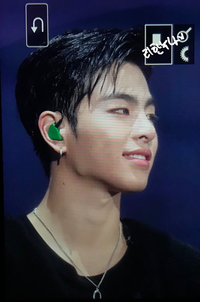 LHaa_0523's tweet photo. 190106

❤️❤️❤️

#iKON #아이콘 #준회 #구준회 
#JUNE #junhoe #ジュネ https://t.co/MGYw6MBWo9