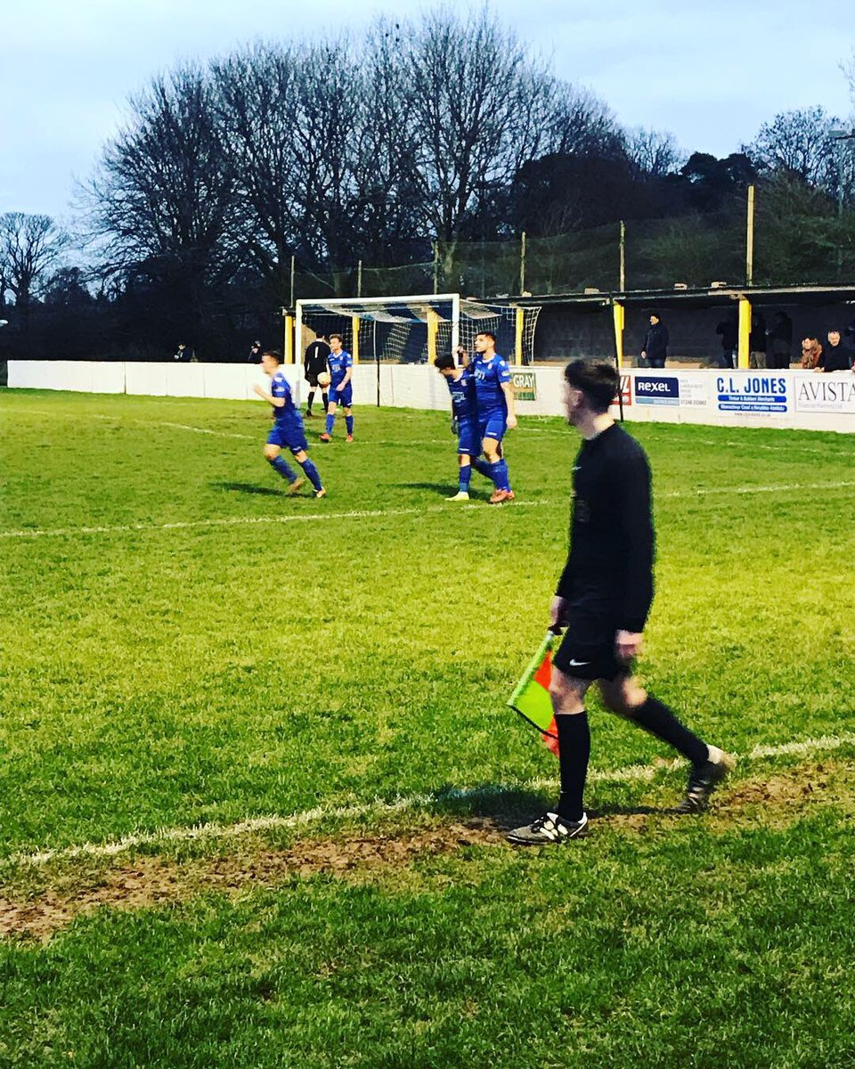 LlangefniTownFC's tweet photo. The Town started 2️⃣0️⃣1️⃣9️⃣ with a hard fought 2-1 win against a very good @cpdllanberis side! Thank you once again for the support, next up Llanrug UTD away in the Welsh Trophy #cmonthetown #cpdllangefnifc #bethe12thman @DeanJones_ @DaveJDailyPost @BullHotel1 https://t.co/Gi8GwVGYAe