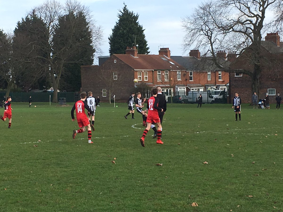 hull_u14's tweet photo. RESULT : 

HESSLE LIONS 1
HULL UNITED 2 

Boys into the final after a very tough game , not the prettiest of performances but they got the job done , goals from Glen sani &amp; @benhchambers secured victory #trebleisON @HullunitedAfc @WaudbySeb https://t.co/yk39OmXOl7