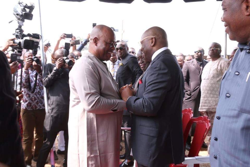 MrUdomEmmanuel's tweet photo. For me,politics will come&amp;go,but Akwa Abasi Ibom State will remain;that is why no one should be led by his political leanings to engage in actions that could bring about the disunity or breakdown of law&amp;order in our dear state.I wish you all a blessed first Sunday of the year! https://t.co/c4mKYVKVSQ