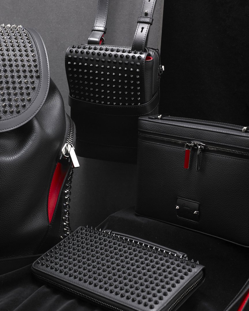 christian louboutin kypipouch