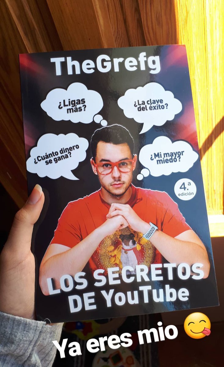 TheGrefg's tweet photo. Wow! Veo que a muchísimos de vosotros los Reyes os han traído el libro de ese tal Grefg. Creo que ahora mismo está muy pero que muy feliz con vuestros mensajes ❤️🎁

#FelizDíaDeReyes https://t.co/DWlJWcmlGS