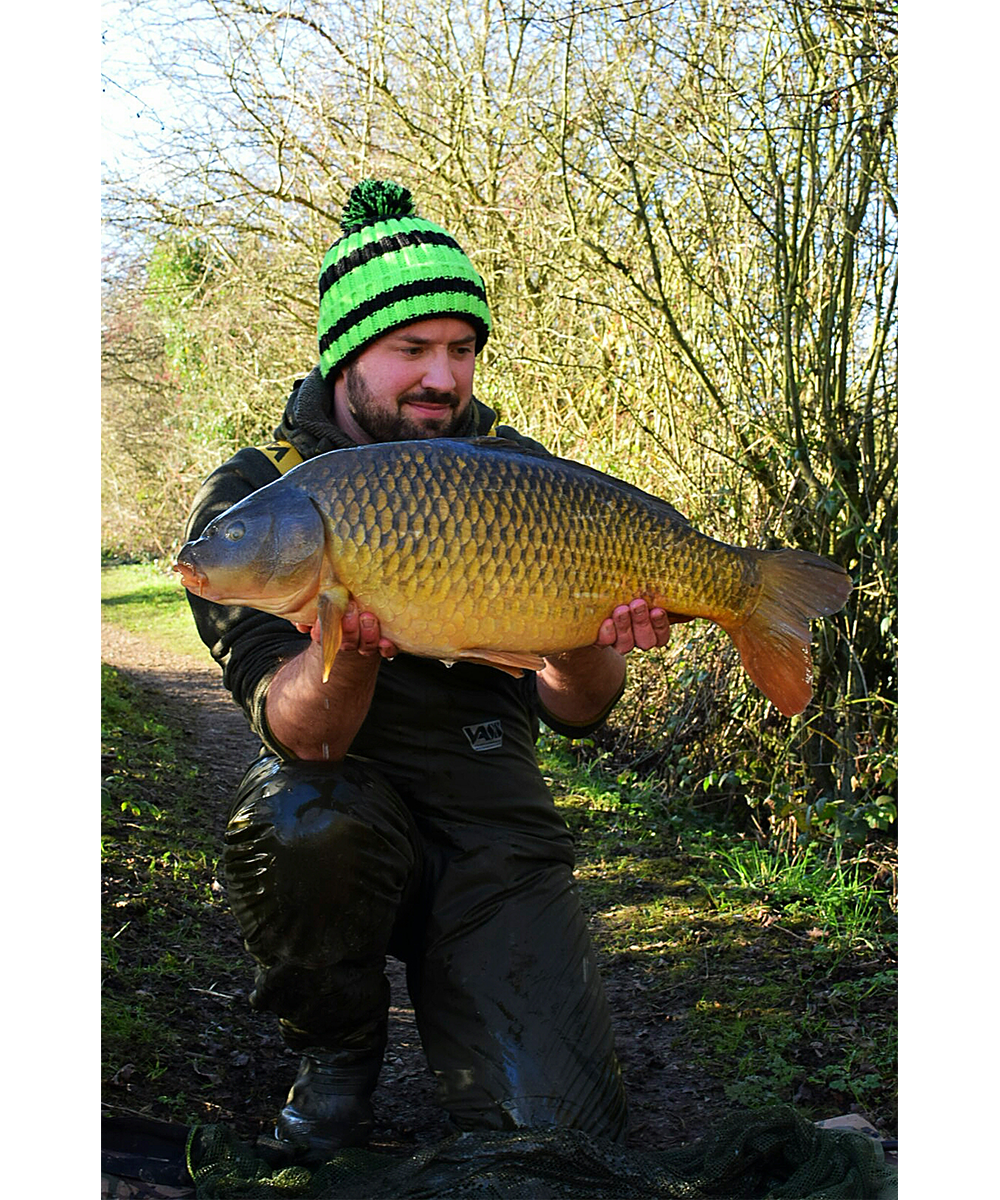 Consultant Loz East starting off the year strong with this common from his day session at the Butterley Reservoir.

#cotswoldaquarius #carponlybigger #carpfishing #fishing #thatscarpy #carpy #fishing #carp #fish #angling #carpe #karp #karpe #karpfenangeln #woodlandcamo
