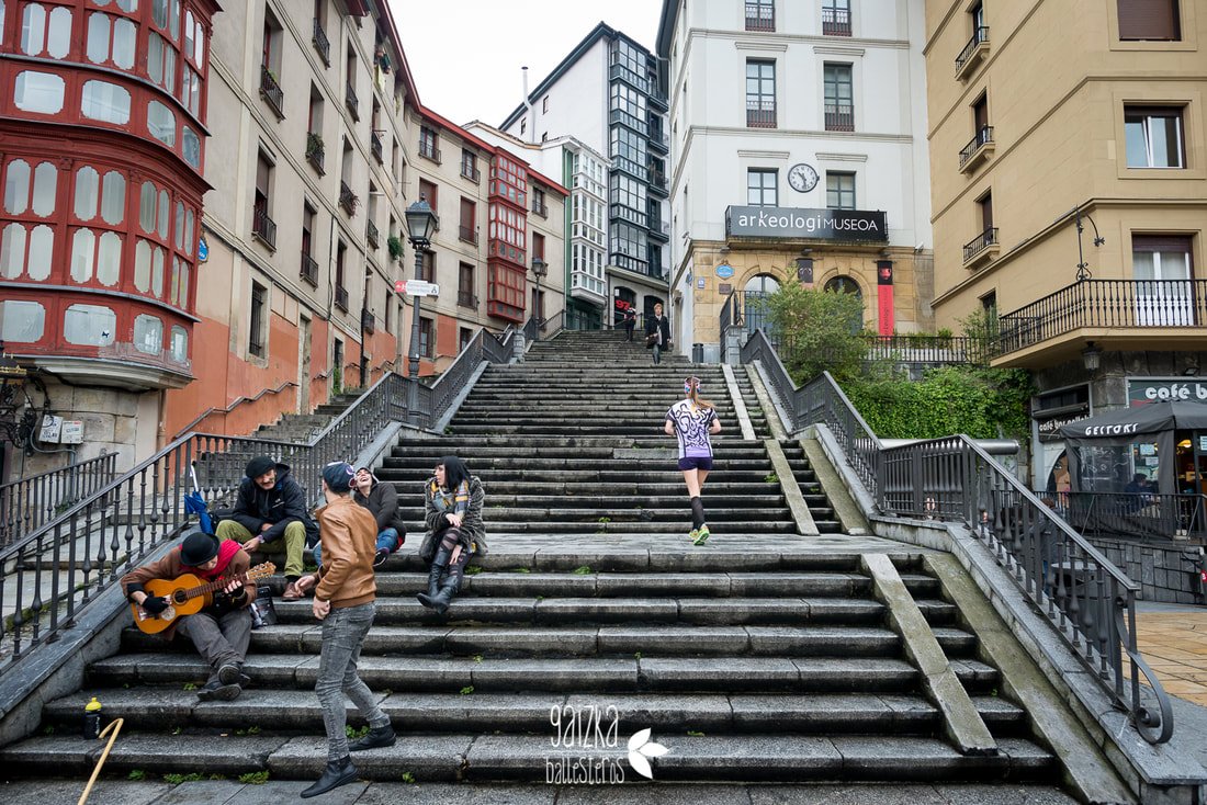 AndriusLD's tweet image. Conociendo Bilbao. 📷 Gaizka Ballesteros. #Orientación #Orienteering #MiDeporteEnTVE
