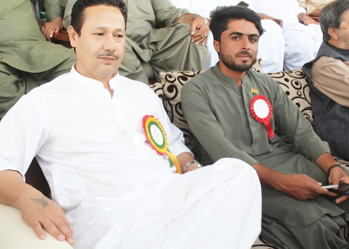 ShaadBaloc's tweet photo. A Most dangerous political player shouldn't be taken as easy as our people around #Balochistan believing.He has the role of diverting the youth to be the eternal chase.He is a real predator, politics has ever examined.He does nothing except bringing youth closers as his puppets https://t.co/hNUQ8oWqvd
