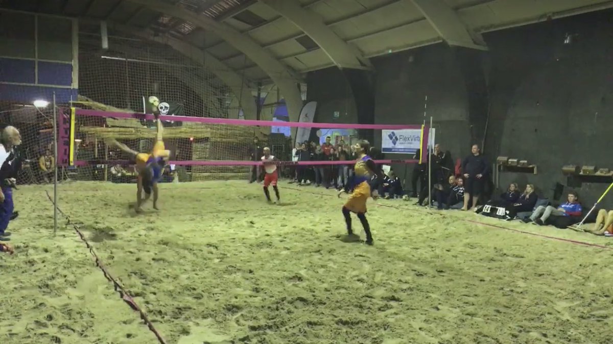 Footvolley_NL's tweet photo. Shark attack in 1/2 final against Brasil #sharkattack #footvolley #iftg https://t.co/qpq9s0puEx
