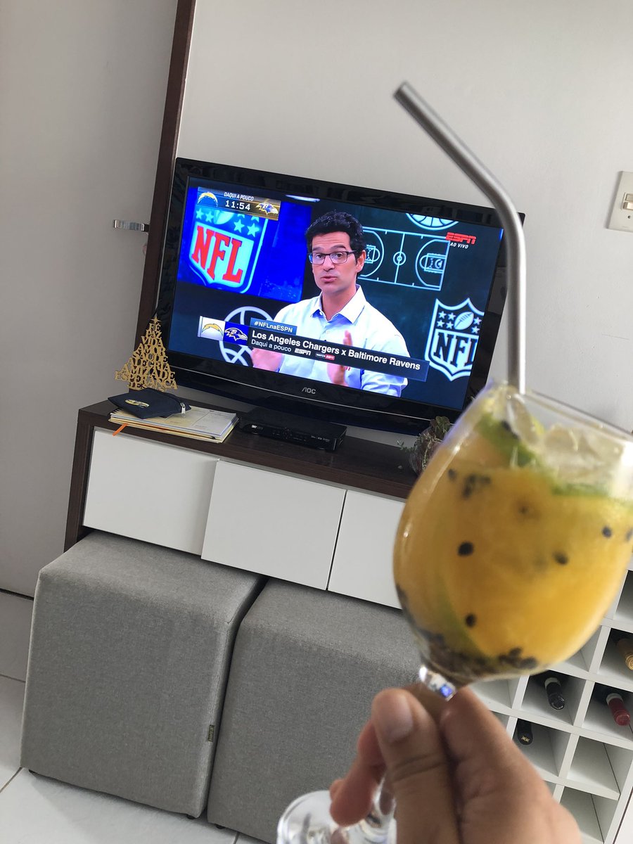 Tarcisiocss's tweet photo. #NFLnaEspn no calor!! https://t.co/A3BcXxT7qi