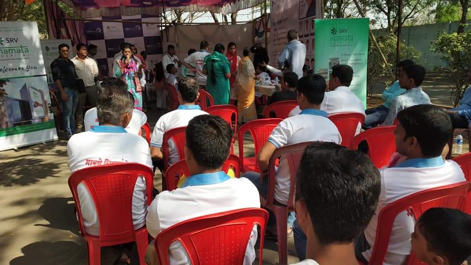 RashtraManthan's tweet photo. #Project_No_2,
#राष्ट्रमंथन के तहत नागरिकों को #Modi सरकार एवं #Fadnavis सरकार की विभिन्न योजनाओं की जानकारी दी और योजनाओं के लाभार्थियों का अनुभव जानने का प्रयास किया.
स्थान:
#Neptune_Swarajya_Residency
#Ambivali,
#Kalyan_Vidhansabha
Special thanks for support:
#Bharat_Kadali https://t.co/My0I0HZEZb