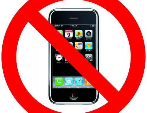 dscorpio0's tweet photo. I can live without smartphone
Whenever I miss my family I will connect by communication not by like or thumb. Whenever I find new place I will connect local people.I use my mind to create or discover new things not google.I will happy without smartphone #nophoneforayear #Contest https://t.co/euvnR4qZe7