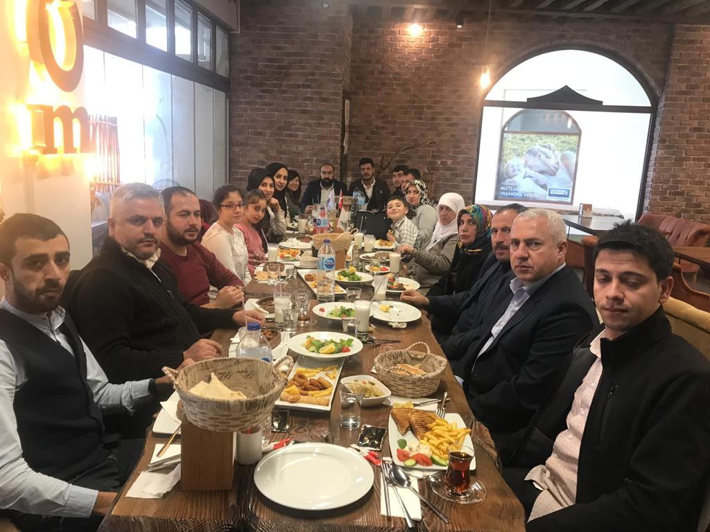 15 Temmuz Milli irade Ve Demokrasi Derneği Gaziantep Şubesi Olarak 15 Temmuz Şehidimiz Şirin DİRİL in Kıymetli Ailesiyle Birlikte Şehidimizi Andık.