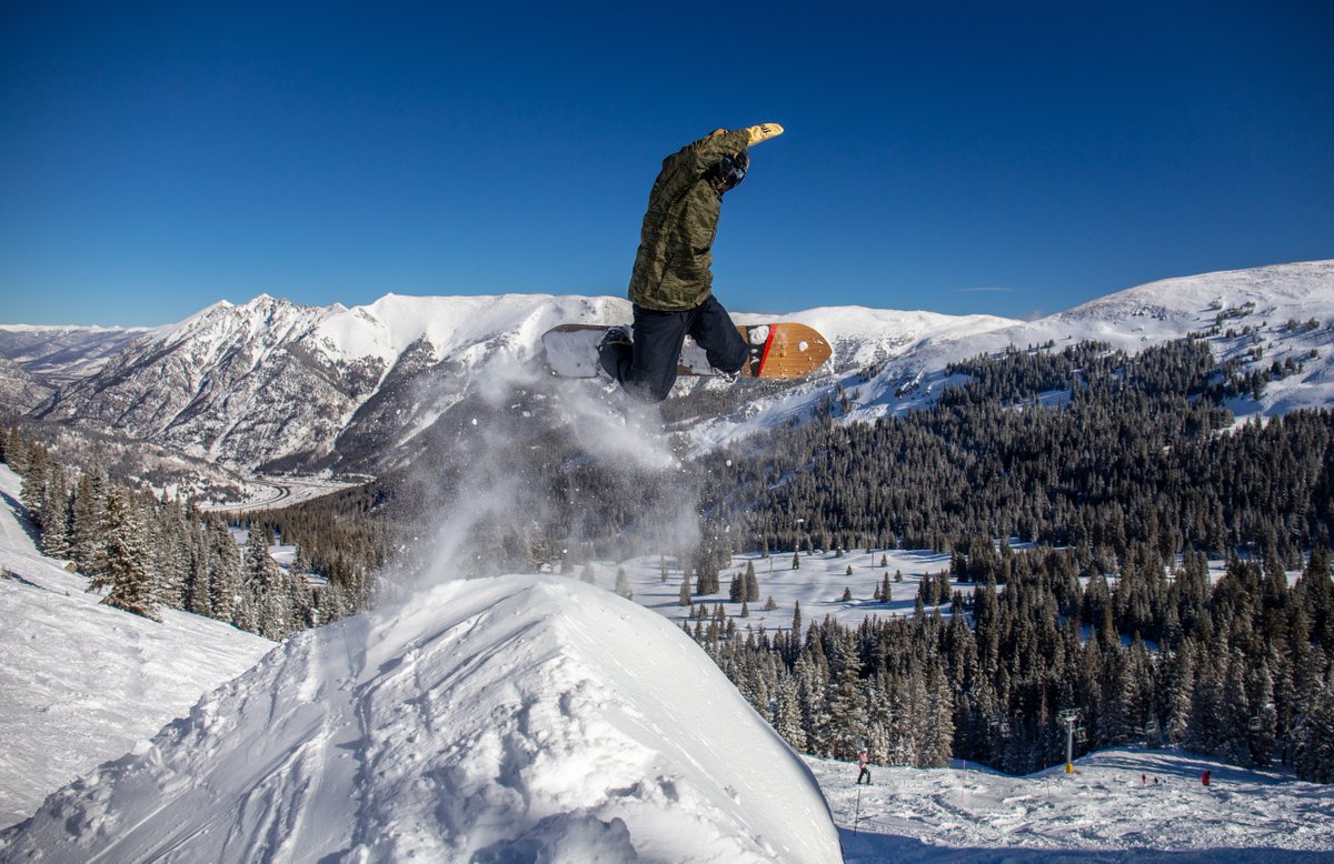 CopperMtn's tweet photo. Sometimes reconnecting doesn’t require talking. #RaisedOnColorado https://t.co/hKkdxQH24L