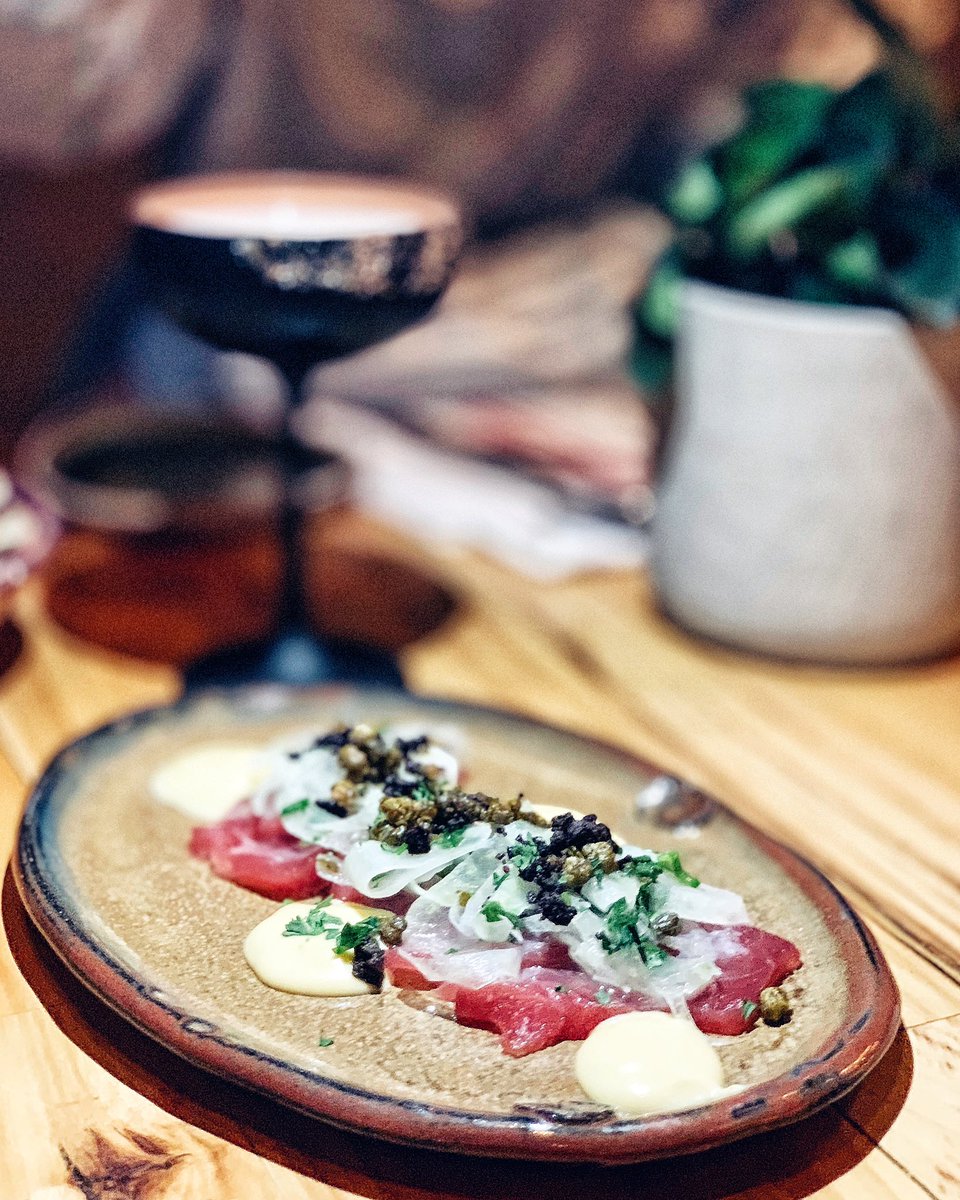 justtututiny's tweet image. @CommitteeBoston offers Mediterranean food that is both simple and shareable with classic meze style dining full of all kinds of small plates + spreads. Well-crafted cocktails, delicious food &amp;amp; trendy atmosphere 🖤 #bestofboston #bostonfoodies #mediterraneanfood