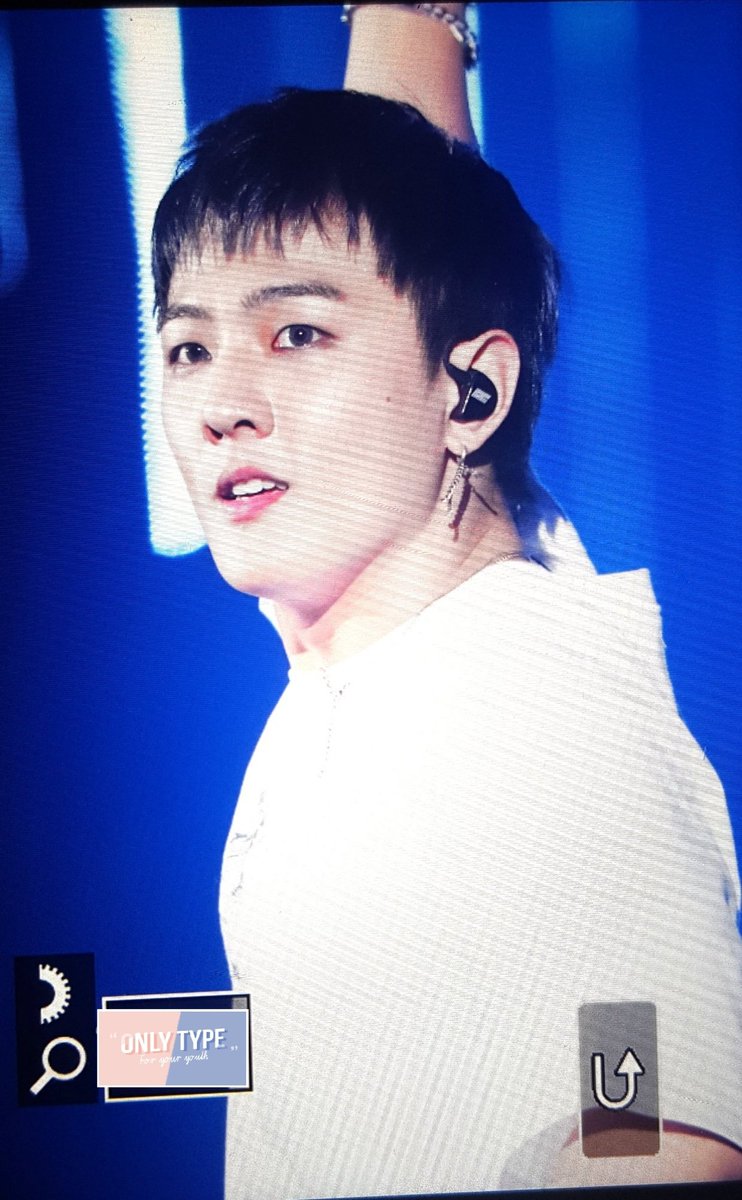 type_only's tweet image. 190106 PREVIEW
#iKON #DK #Donghyuk #동혁 

내가 진짜 많이 좋아해 도녀기의 모든걸 좋아해ㅜㅜㅜㅜㅜ
@D_dong_ii