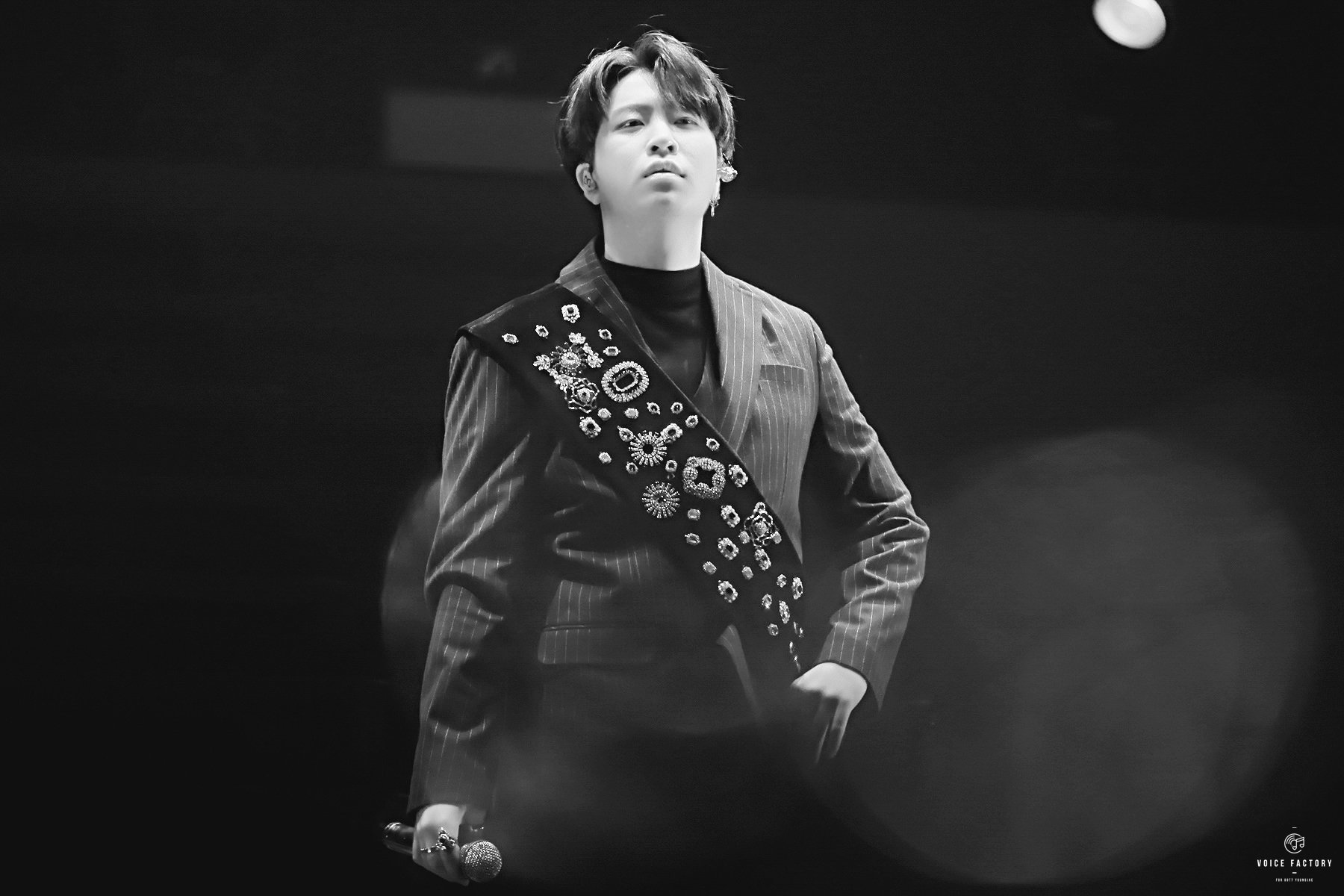 DwPLkeeVAAAiewp.jpg:orig