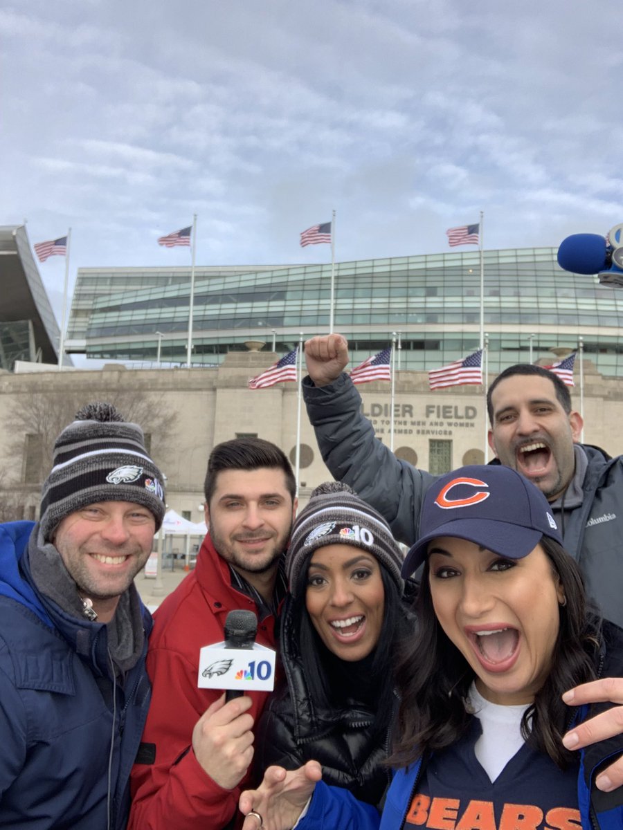 Diane Pathieu On Twitter Eagles Soar Into Chicago Who Did It Best The News Team From Philly Nbc 10 Or Your Chicago Bears Crew Abc 7 We Ll See Kickoff 3 40pm Go