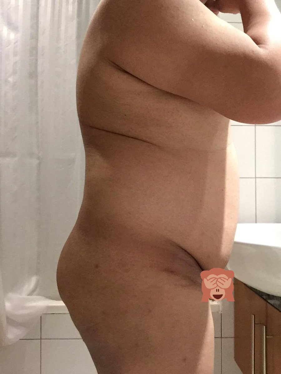 bottomchubfuck's tweet photo. Year of the pig 🐷🐷
#lookingforchaser https://t.co/WmGhnJHca7