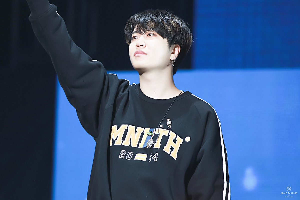 VOICE__FACTORY's tweet photo. 190106
즐겁고 또 즐거웠던 신기루같던 시간들
#GOT7 #갓세븐 #영재 #최영재 #YOUNGJAE #Ars @GOTYJ_Ars_Vita https://t.co/HLBAIJO2OO