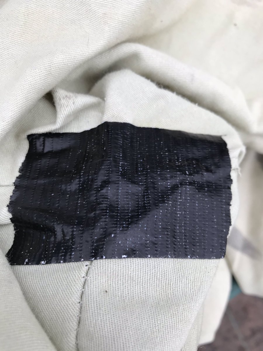 Pembs_Farm's tweet photo. Spotted a hole in the crotch of my #bee-suit just before going into the aggressive hive ๐คจ Letโs hope my custom repair job holds ๐ณ๐ค๐ผ #beekeeperproblems https://t.co/3pkcVzOYcW