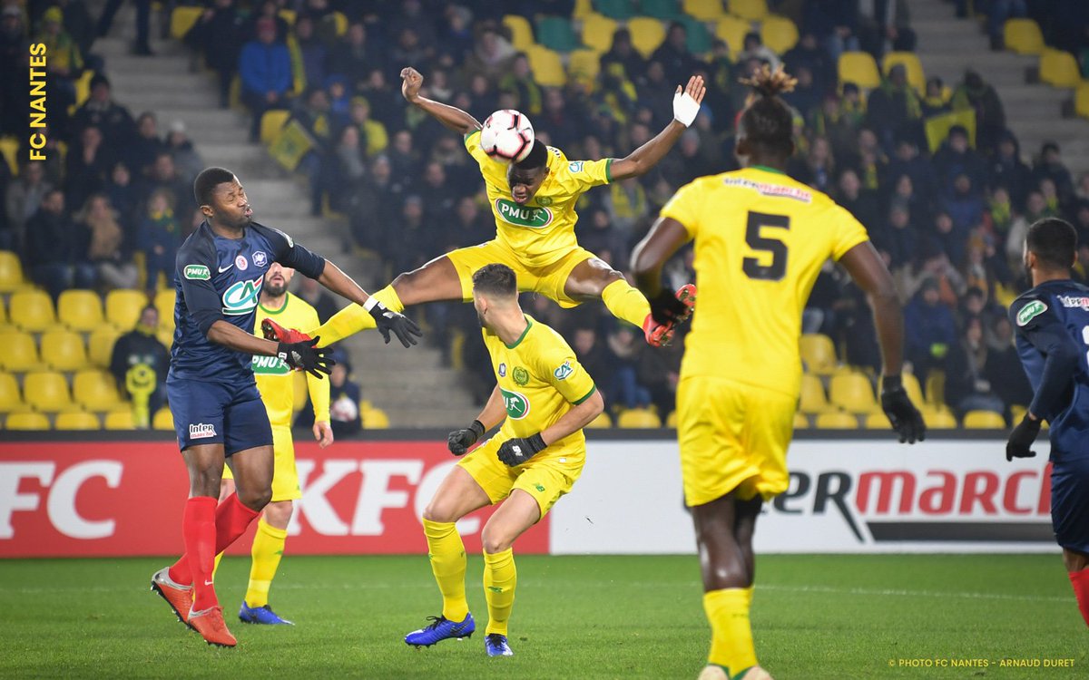 Coach_Nantais's tweet photo. - Eh Kalifa, tu pourrais me mimer la seconde étoile de l'équipe de France s'il te plaît ? C'est envoyer à Thibault Courtois.
-
- Merci.
#FCNantes #FCNLBC #Seum https://t.co/WPOi0ZQuSS