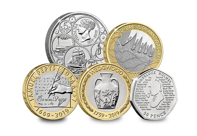 💰 Ano novo, dinheiro novo (amém?). 
A <a href="/RoyalMintUK/">The Royal Mint</a>, Casa da Moeda britânica, lançou novas moedas: de Sherlock Holmes a Samuel Pepys, aqui está o que vai aparecer no bolso dos britânico em 2019. 

A cara da riqueza 👑