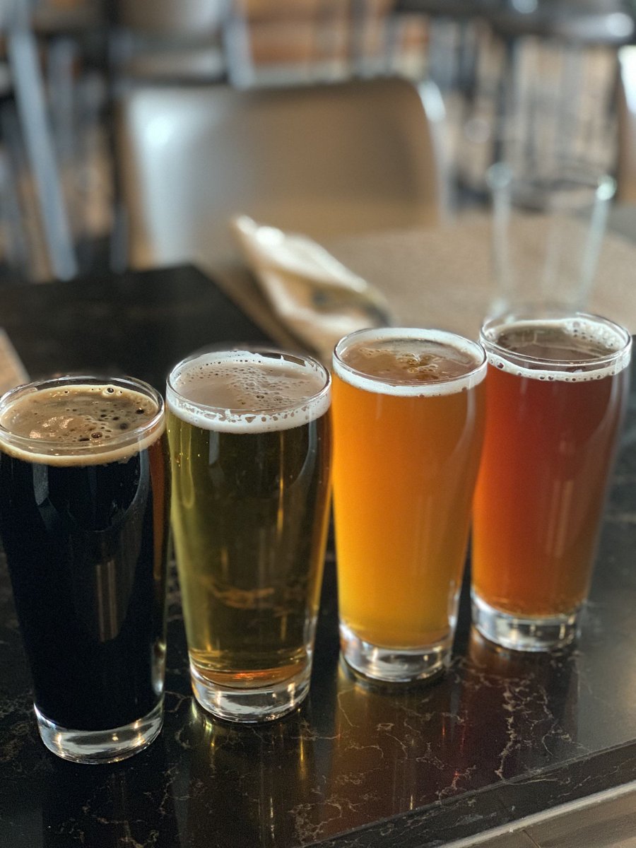 AmwayGrandPlaza's tweet photo. #BeerTheNewYear #16Taps #Draftsfor$4 #HappyHour #SundayThruFriday2pm-6pm #AmwayGrandPlaza #TheKitchenbyWolfgangPuck https://t.co/I6bj1GY4UL
