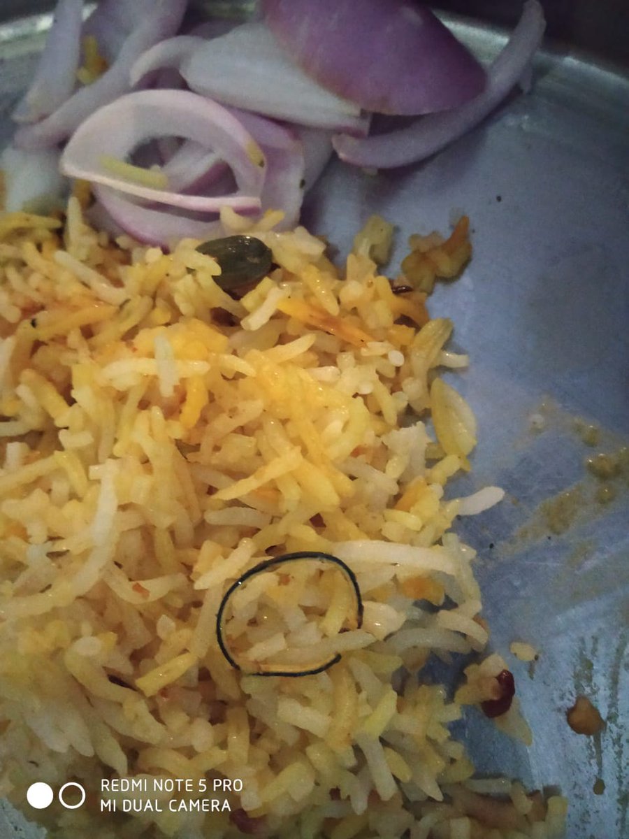 ramesh2648's tweet photo. @CommissionrGHMC @KTRTRS @zcwz_ghmc @amoh_circle20 We found rubber band in vegetable biryani at abhiruchi hotel near gulmohar park, they using plastic bags &amp; staff not maintaining basic safety https://t.co/Qjab1l1p8O