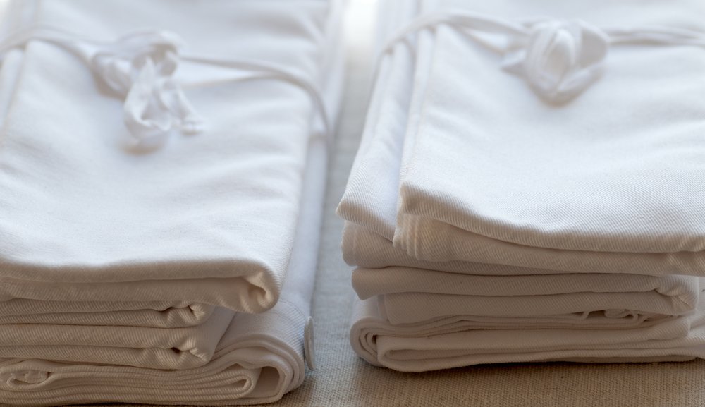 WilkinsLinen's tweet image. Want to make a business goal to go green in 2019? Be part of a positive change by reducing paper waste with reusable linens. More #linentips @ qoo.ly/uipq5