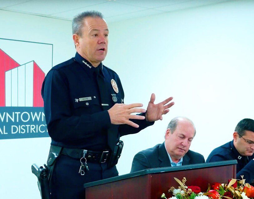 Watch @lapdchiefmoore addressing street homelessness which will require a team approach, with outreach and sanitation services as important partners helping to find solutions. industrialdistrictla.com/news/video-lap…