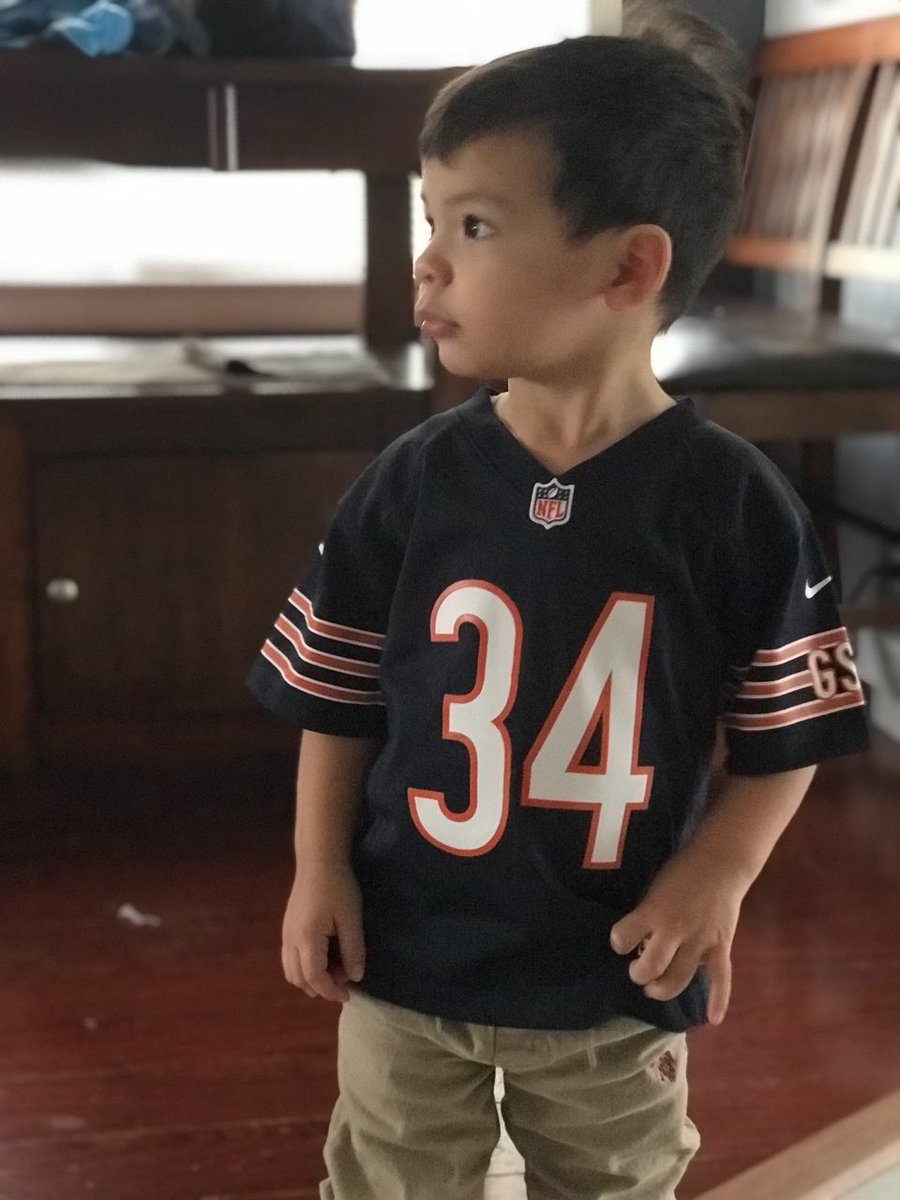 ebrongel32's tweet photo. Bears by 💯 https://t.co/8Hgr3cA9ZX